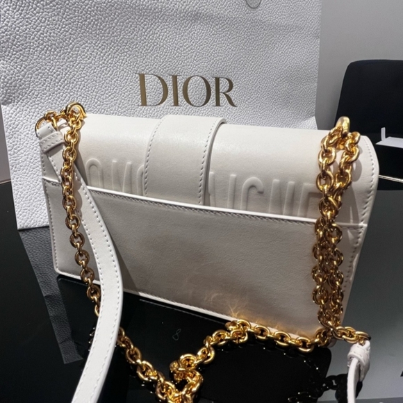 30 MONTAIGNE EAST WEST BAG WITH CHAIN - Picture 3 of 10